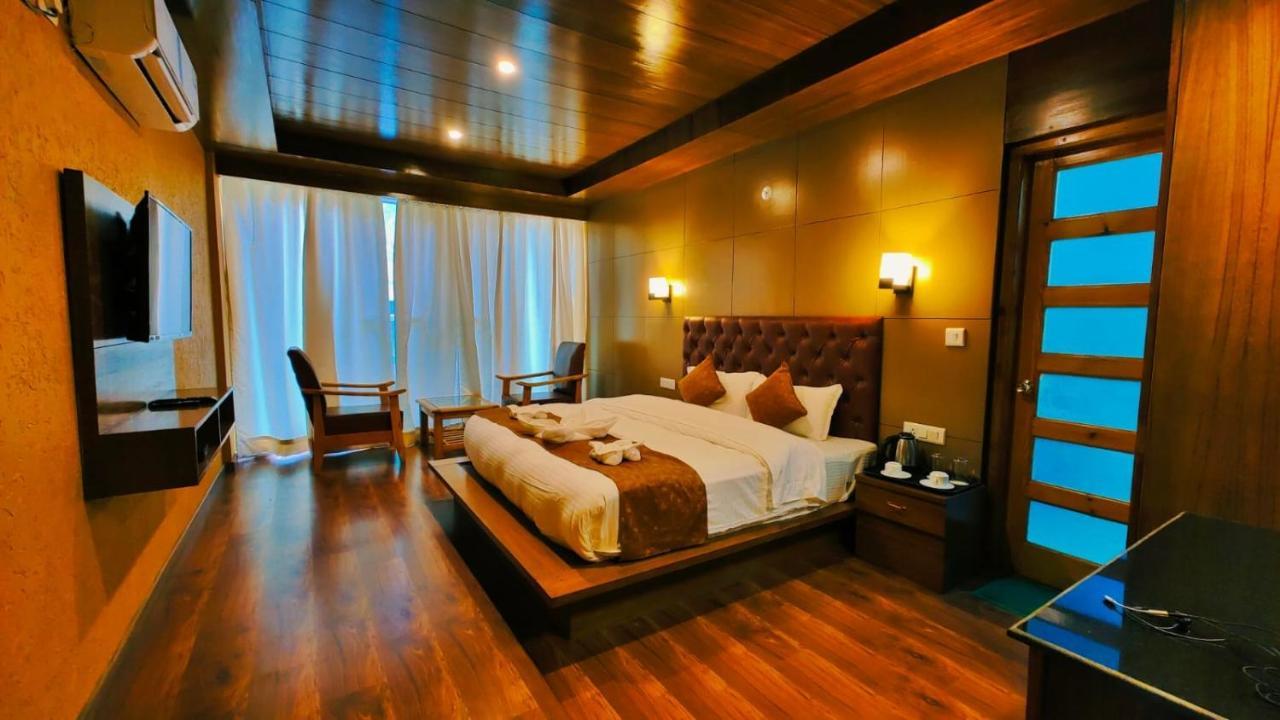 Hotel Winterline - Five Star Luxury Hotel Near Mall Road Manali エクステリア 写真